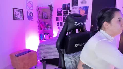 Snapshot of lanaherondale_ chatting on November 2025 09:22:01 AM lanaherondale_ online show from November 2025 09:22:01 AM