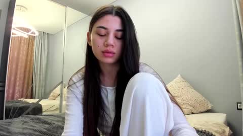 Snapshot of lanalandd chatting on October 2025 02:18:01 PM Lana online show from October 2025 02:18:01 PM