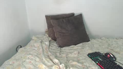 lanarave online show from February 2025 08:07:01 AM