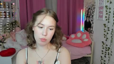 Lana online show from March 2026 09:44:02 PM