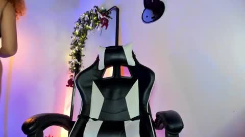 Lana  online show from December 2024 02:16:01 PM