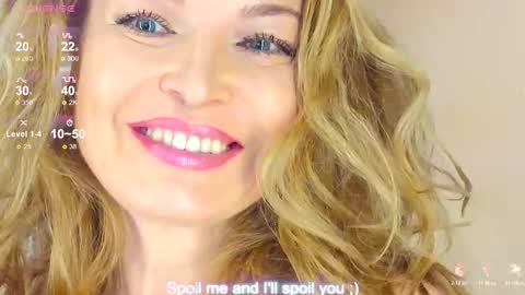 Snapshot of lanavibes chatting on November 2025 05:48:01 PM lanavibes online show from November 2025 05:48:01 PM