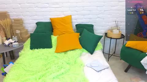 Snapshot of landel_boy chatting on March 2025 06:47:02 PM Lanny online show from March 2025 06:47:02 PM