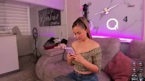 lanna_as online show from January 2026 01:13:01 PM