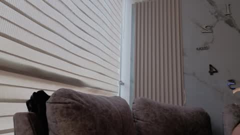 lanna_as online show from April 2026 03:13:01 PM