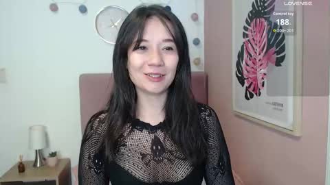 Snapshot of lanna_mills chatting on October 2025 01:45:01 PM Lanna online show from October 2025 01:45:01 PM