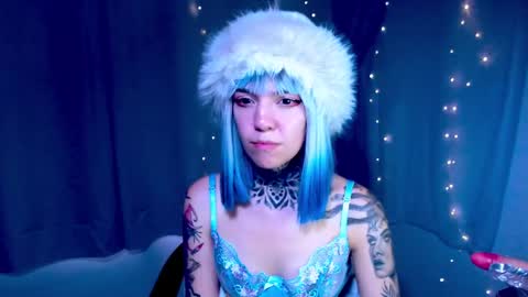 LANNIE   online show from February 2026 10:11:01 PM