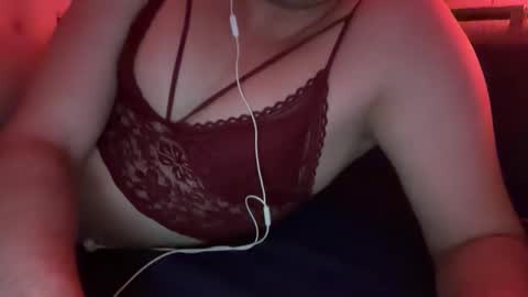 lanyfeboimer34 online show from April 2026 02:14:01 AM