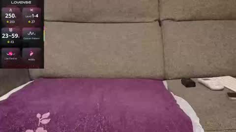 Snapshot of lapetitefrenchie83 chatting on November 2025 10:59:01 AM lapetitefrenchie83 online show from November 2025 10:59:01 AM