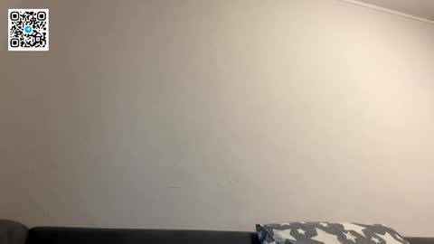 Olena online show from October 2025 03:19:02 PM