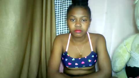 lara_belle online show from May 2026 07:08:01 PM