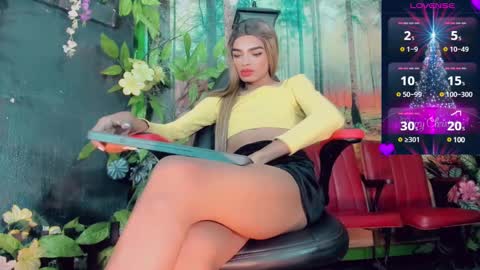 Lara Brunette  online show from December 2024 05:33:02 PM