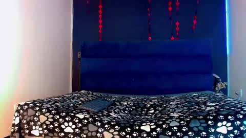 Lara Brunette  online show from February 2025 11:44:02 AM