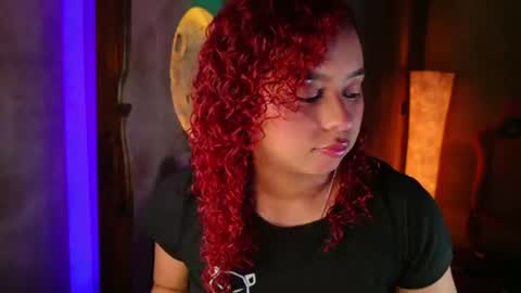 Snapshot of lara_curly chatting on July 2026 10:09:02 AM lara_curly online show from July 2026 10:09:02 AM