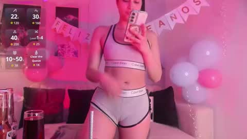 Lara Madisson online show from October 2025 05:30:02 AM