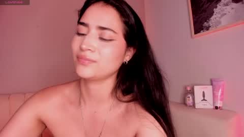Snapshot of lara_madisson chatting on May 2026 10:36:01 AM Lara Madisson online show from May 2026 10:36:01 AM
