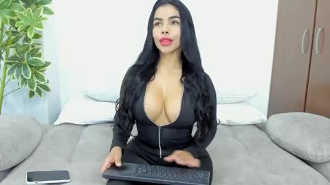LARA SINS online show from April 2026 03:04:02 PM