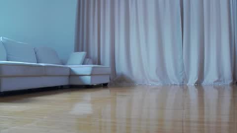 LaraKanes online show from February 2026 08:12:01 AM