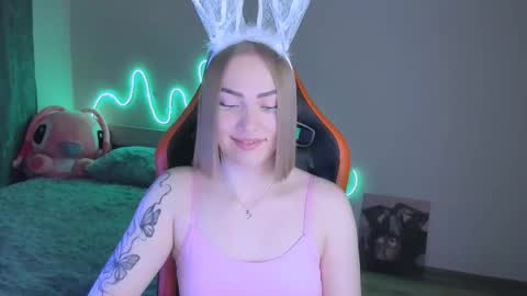 LaraKrein lk online show from January 2026 04:42:01 PM