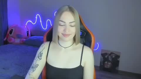 LaraKrein lk online show from January 2026 12:21:01 PM