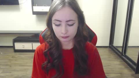 Snapshot of laralianna chatting on December 2024 03:22:02 PM Laralianna online show from December 2024 03:22:02 PM