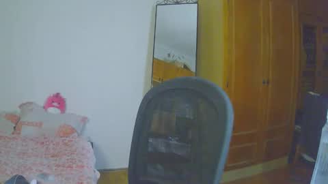 Snapshot of larawintersxxx chatting on September 2025 08:00:02 PM larawintersxxx online show from September 2025 08:00:02 PM