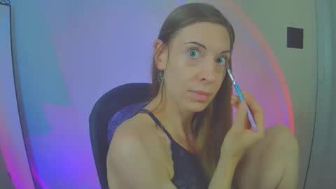 Snapshot of larawintersxxx chatting on November 2025 10:01:01 PM larawintersxxx online show from November 2025 10:01:01 PM