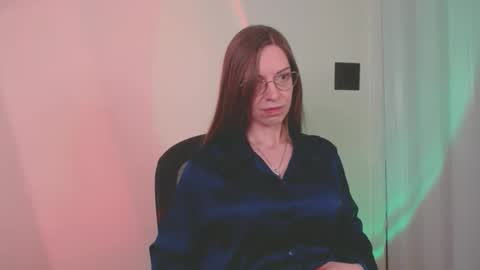 Snapshot of larawintersxxx chatting on December 2025 08:02:02 PM larawintersxxx online show from December 2025 08:02:02 PM