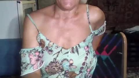 larisaq4ugo24 online show from July 2026 07:39:01 PM