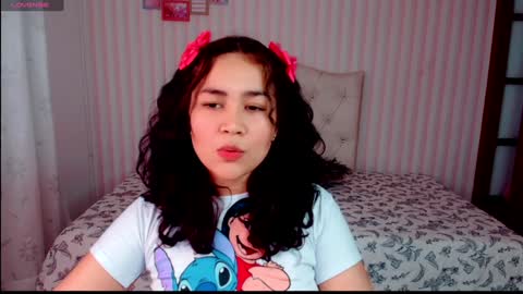 Snapshot of larissalove_doll chatting on January 2025 04:47:01 AM Larissas online show from January 2025 04:47:01 AM