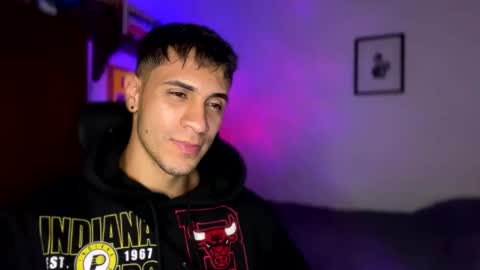 andrew online show from February 2025 01:45:02 AM