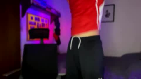 andrew online show from February 2025 10:21:02 PM