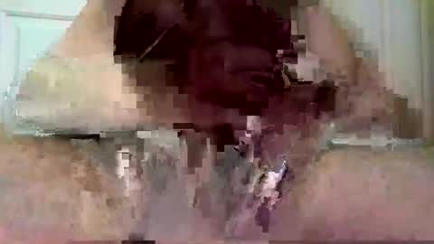 larrym1992 online show from November 2025 07:37:01 PM