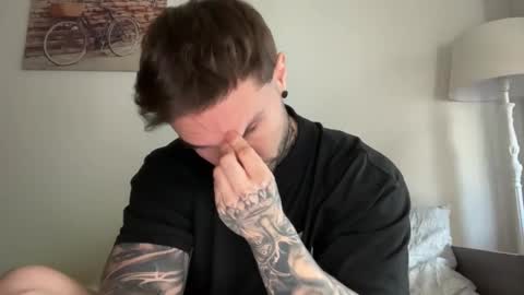 Snapshot of larsskeet chatting on November 2025 01:47:02 PM larsskeet online show from November 2025 01:47:02 PM