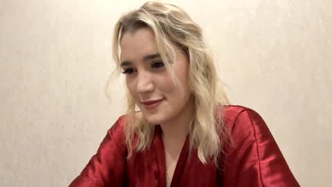 Snapshot of laruebaral chatting on February 2026 09:13:02 PM Betty online show from February 2026 09:13:02 PM