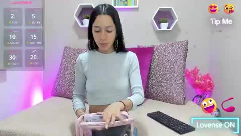 Tania  online show from July 2026 01:47:01 PM