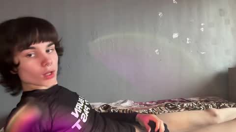 laski_twink online show from June 2026 04:45:01 PM