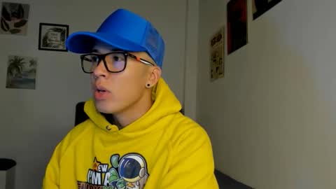 lass_nazar online show from March 2026 01:22:02 AM