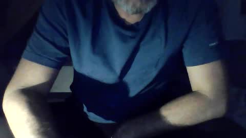 Snapshot of latetedanslesetoiles chatting on October 2025 09:48:01 PM latetedanslesetoiles online show from October 2025 09:48:01 PM