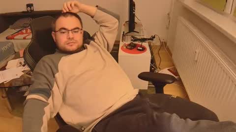 Snapshot of latexboy893 chatting on November 2025 11:17:01 PM latexboy893 online show from November 2025 11:17:01 PM