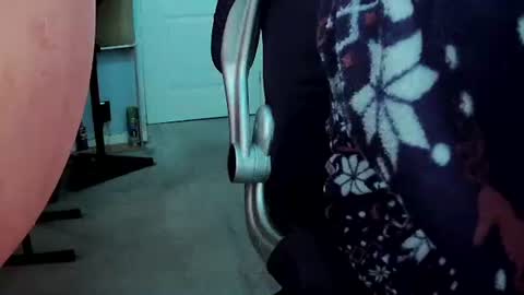 Snapshot of latexchris77 chatting on February 2025 11:16:02 AM latexchris77 online show from February 2025 11:16:02 AM