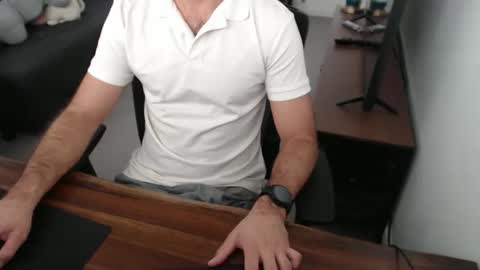 latexdave84 online show from November 2025 01:14:02 AM