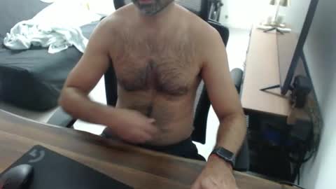 Snapshot of latexdave84 chatting on April 2026 10:32:01 AM latexdave84 online show from April 2026 10:32:01 AM