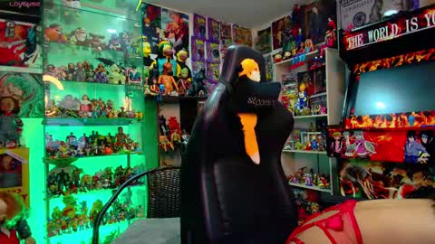 Snapshot of latin_couple77 chatting on February 2025 06:02:01 AM Sara y Andy online show from February 2025 06:02:01 AM