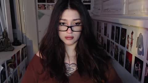 miiiiiiaaaa online show from January 2025 10:58:02 PM