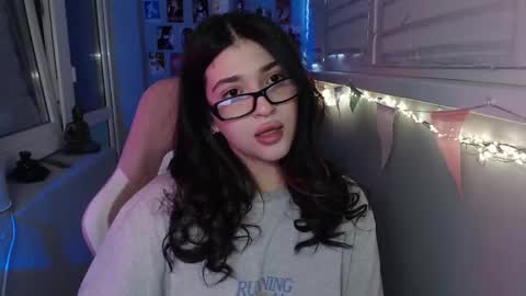 miiiiiiaaaa online show from February 2025 05:11:02 AM