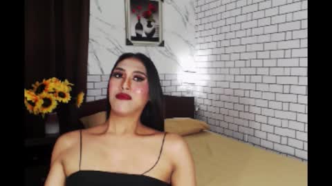 Snapshot of latinatshugecock chatting on September 2025 06:09:02 PM Cha online show from September 2025 06:09:02 PM