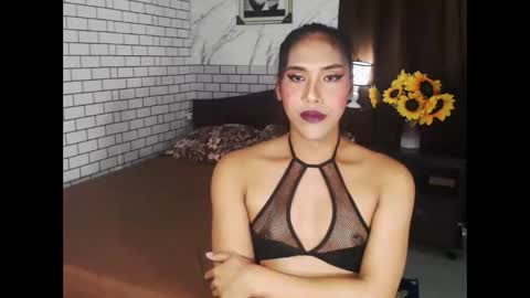 Snapshot of latinatshugecock chatting on September 2025 07:06:02 PM Cha online show from September 2025 07:06:02 PM