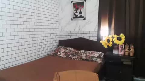 Snapshot of latinatshugecock chatting on October 2025 09:28:02 AM Cha online show from October 2025 09:28:02 AM