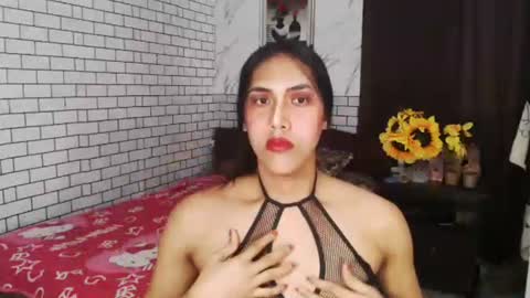 Snapshot of latinatshugecock chatting on October 2025 01:11:02 PM Cha online show from October 2025 01:11:02 PM